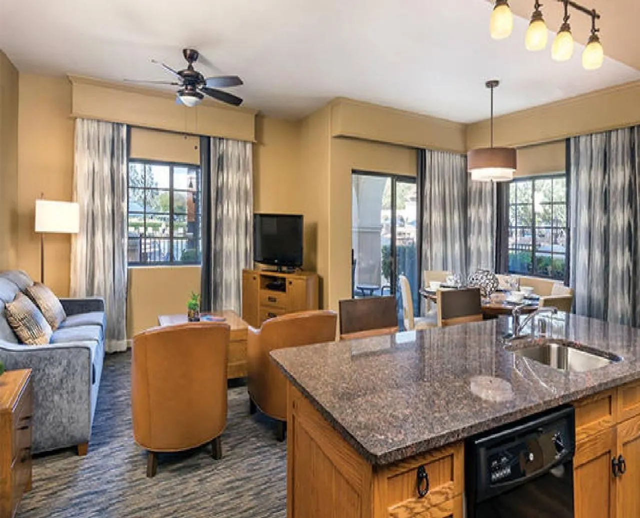 Beautiful Hotel In Legacy Golf Resort - 2Bd Sleeps Phoenix ABD