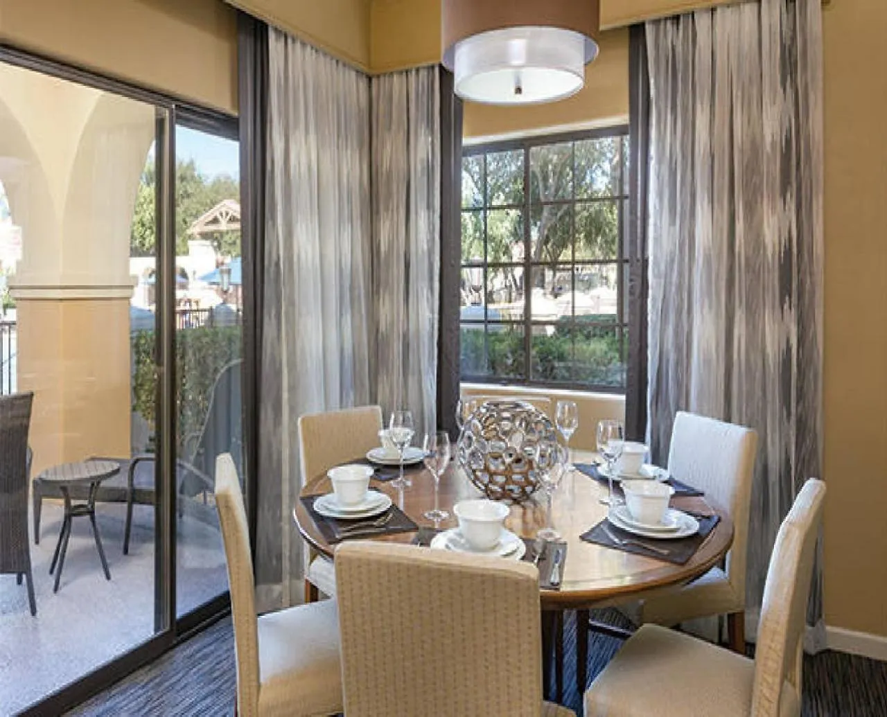 Tatil Evi Beautiful Hotel In Legacy Golf Resort - 2Bd Sleeps Phoenix